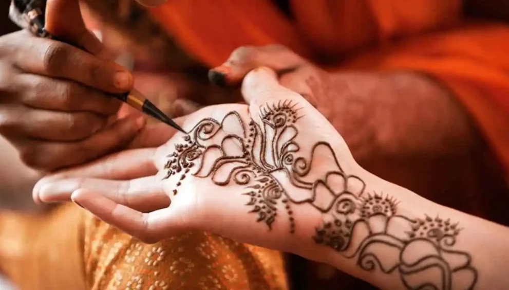 Easy Mehndi Designs for Kids